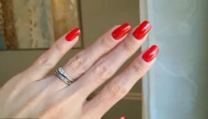 buy-nail-lacquer-a-red-vival-city