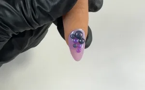 nail-lacquer-grape-escape