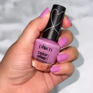 nails-lacquer-grape-escape